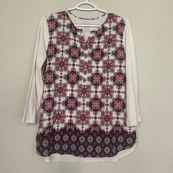 Van Heusen tops never worn all size medium! - Picture 3 of 4